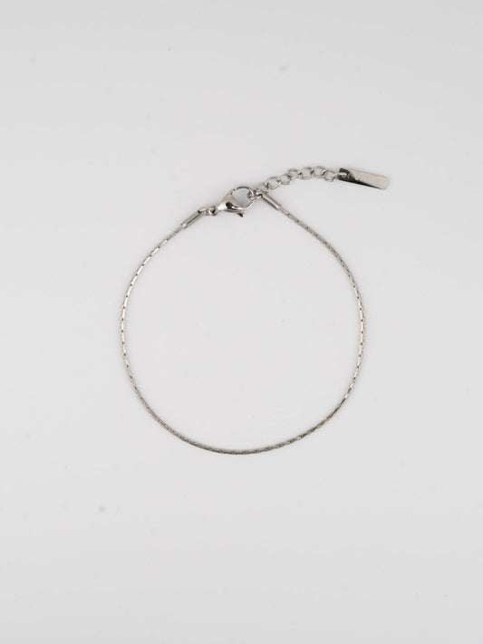 WIRE BRACELET | Zilver